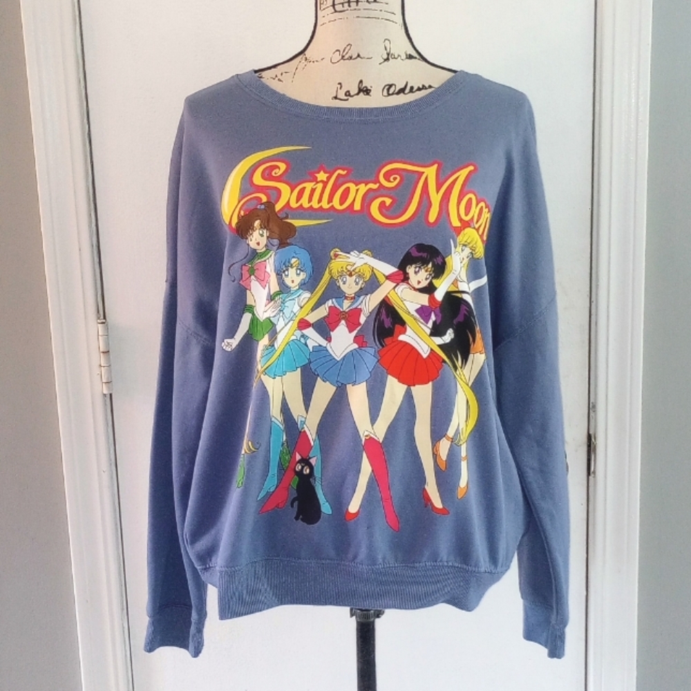 Sailor Moon Women's Size XL Blue Anime Graphic Sweatshirt